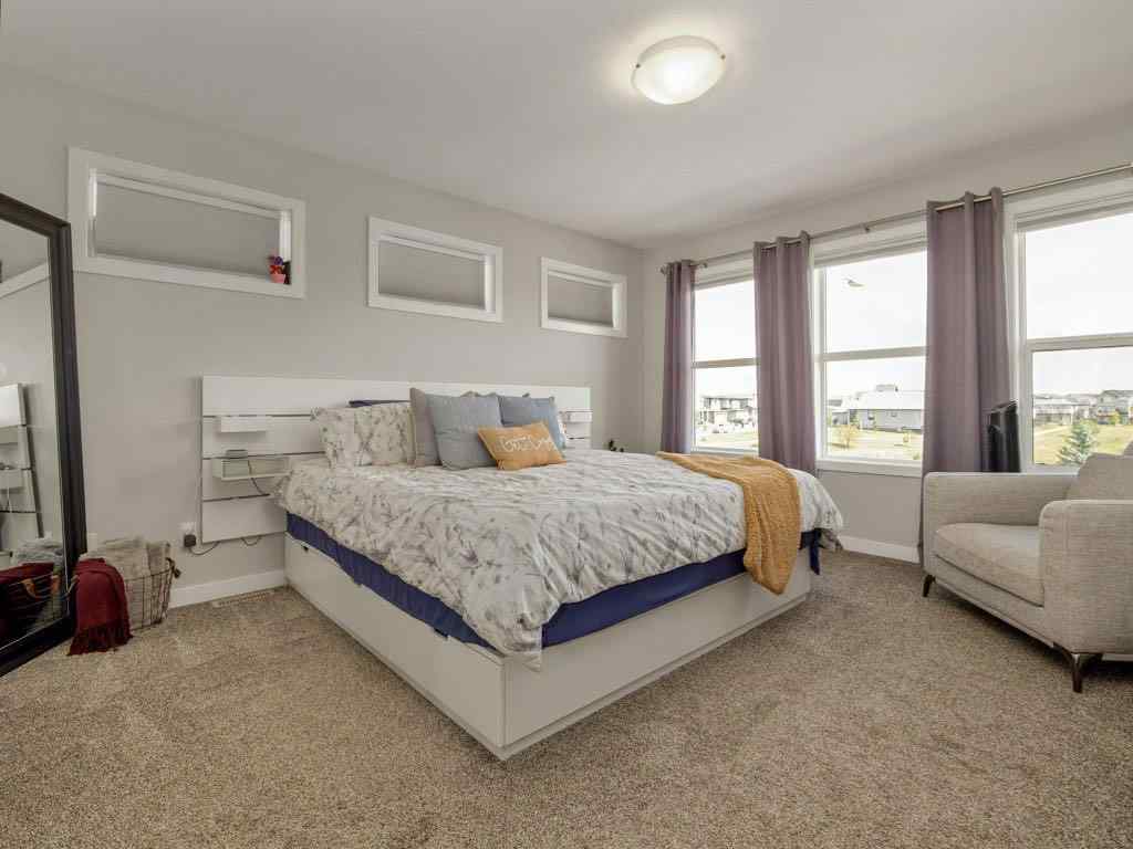 MLS® A2245962 - 102 Blackwolf Bay N in Blackwolf 1 Lethbridge, Residential