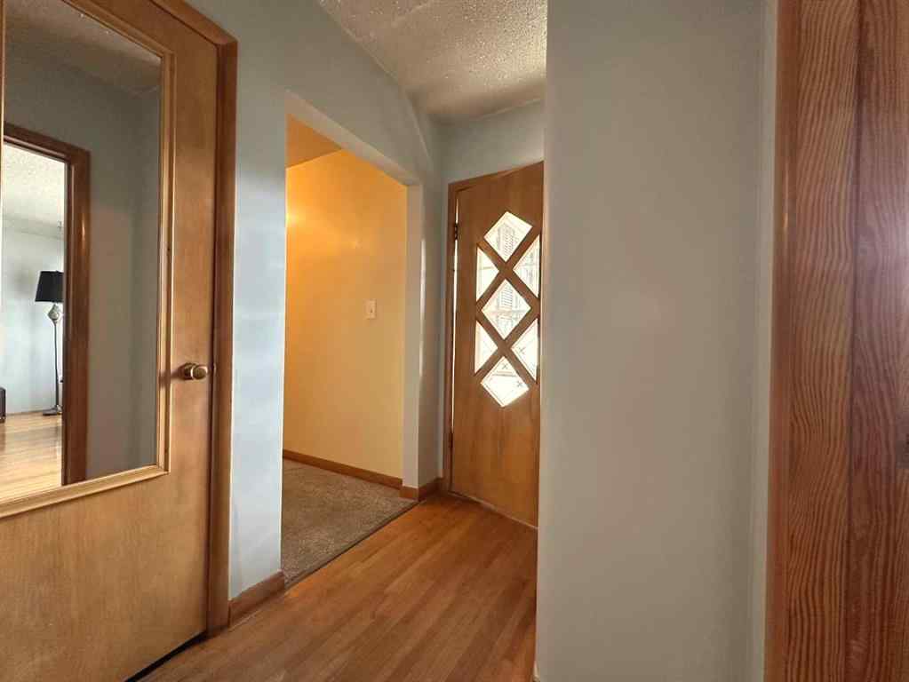 MLS® A2245963 - 702 8 Street SW in SW Hill Medicine Hat, Residential