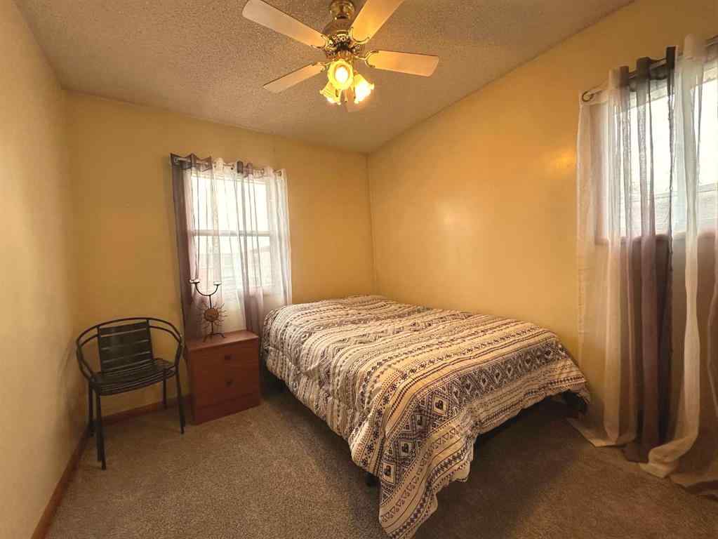 MLS® A2245963 - 702 8 Street SW in SW Hill Medicine Hat, Residential