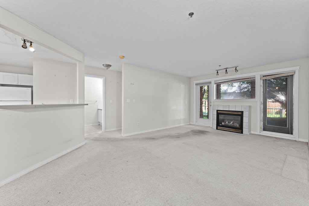 MLS® A2245973 - Unit #109 4507 45 Street SW in Glamorgan Calgary, Residential