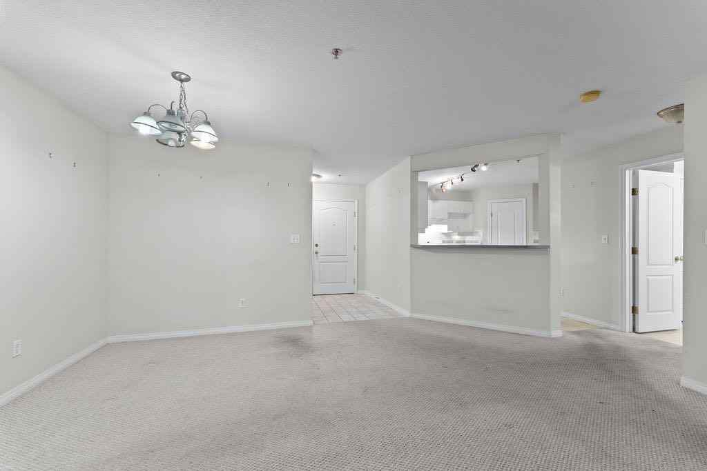 MLS® A2245973 - Unit #109 4507 45 Street SW in Glamorgan Calgary, Residential