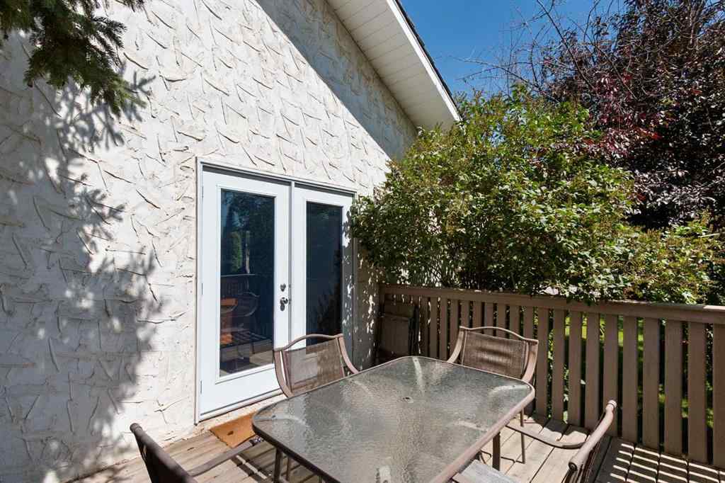 MLS® A2245978 - 5206 57 Avenue  in NONE Olds, Residential