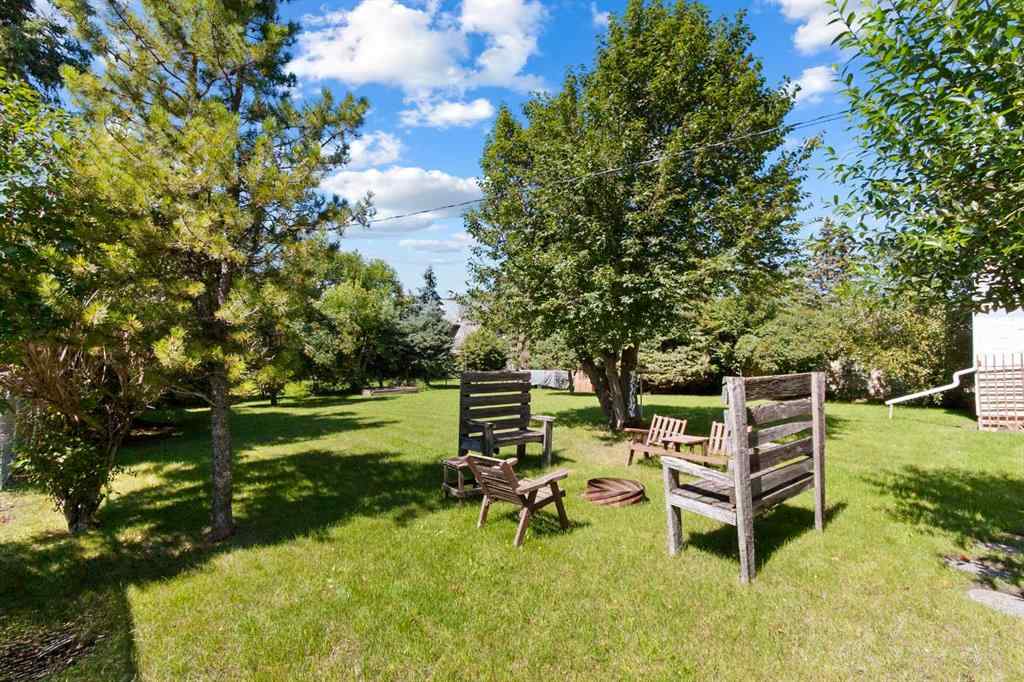 MLS® A2245978 - 5206 57 Avenue  in NONE Olds, Residential