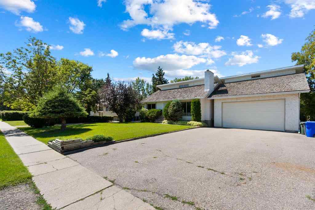 MLS® A2245978 - 5206 57 Avenue  in NONE Olds, Residential