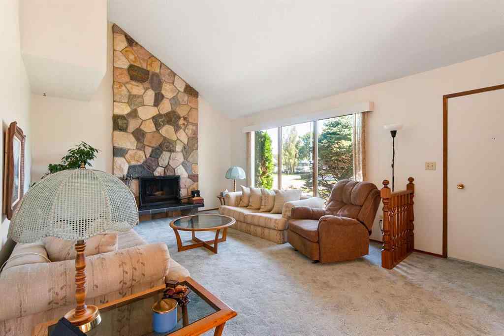MLS® A2245978 - 5206 57 Avenue  in NONE Olds, Residential