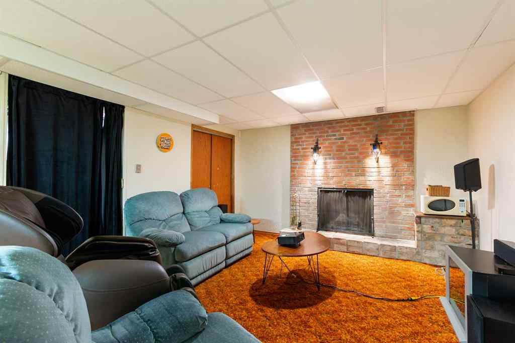 MLS® A2245978 - 5206 57 Avenue  in NONE Olds, Residential