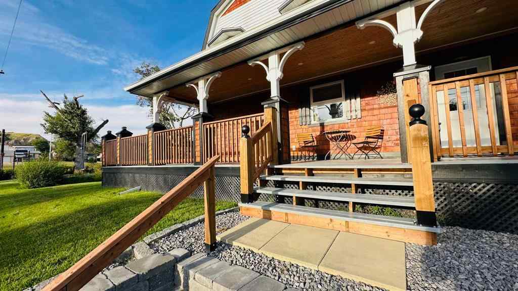 MLS® A2245989 - 1507 2 Avenue  NW in Midland Drumheller, Residential