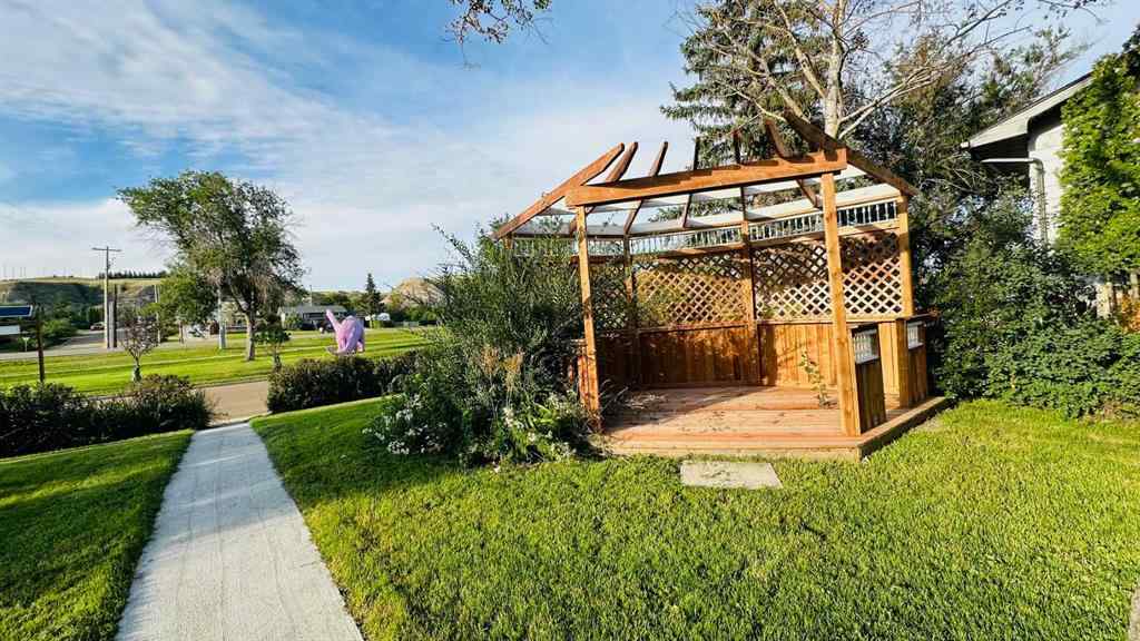 MLS® A2245989 - 1507 2 Avenue  NW in Midland Drumheller, Residential