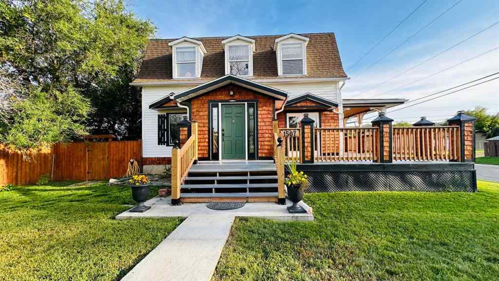 MLS® A2245989 - 1507 2 Avenue  NW in Midland Drumheller, Residential