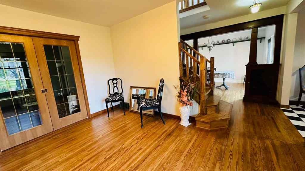 MLS® A2245989 - 1507 2 Avenue  NW in Midland Drumheller, Residential
