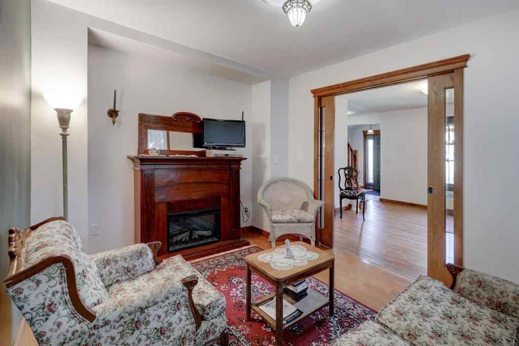 MLS® A2245989 - 1507 2 Avenue  NW in Midland Drumheller, Residential