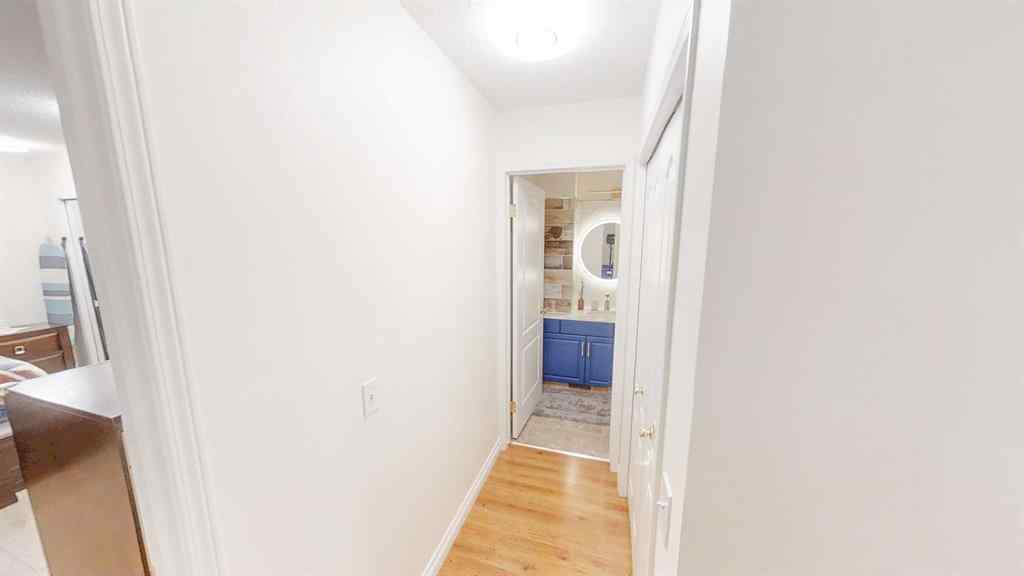 MLS® A2245992 - 305 Sierra Morena Green SW in Signal Hill Calgary, Residential