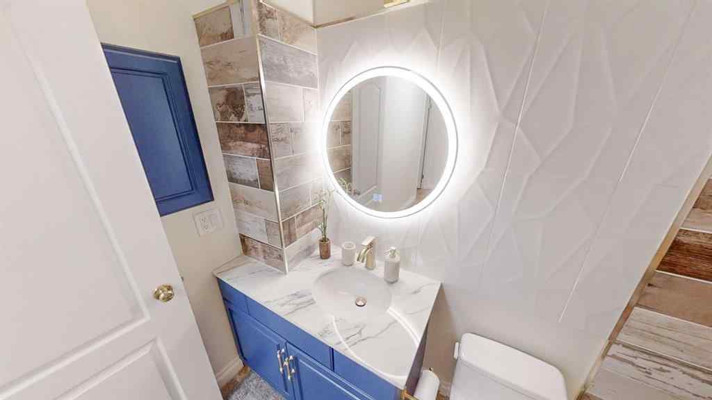 MLS® A2245992 - 305 Sierra Morena Green SW in Signal Hill Calgary, Residential