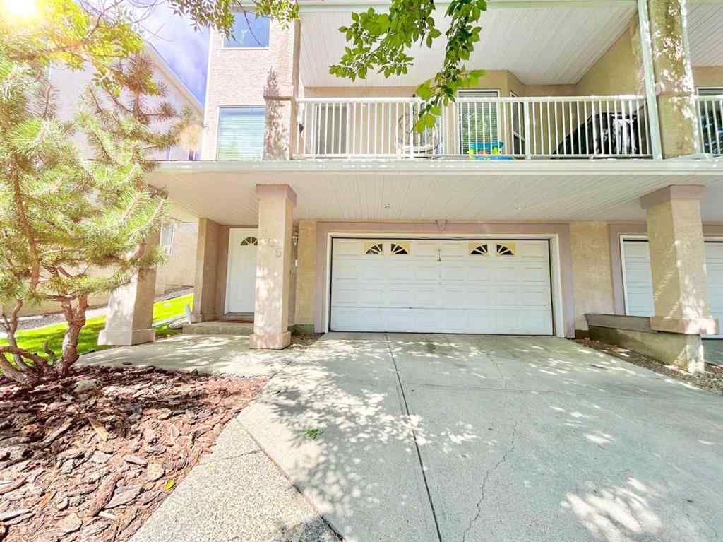 MLS® A2245992 - 305 Sierra Morena Green SW in Signal Hill Calgary, Residential