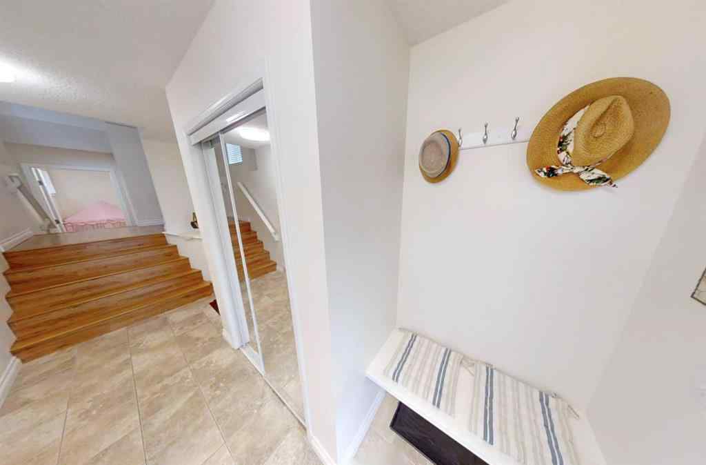 MLS® A2245992 - 305 Sierra Morena Green SW in Signal Hill Calgary, Residential