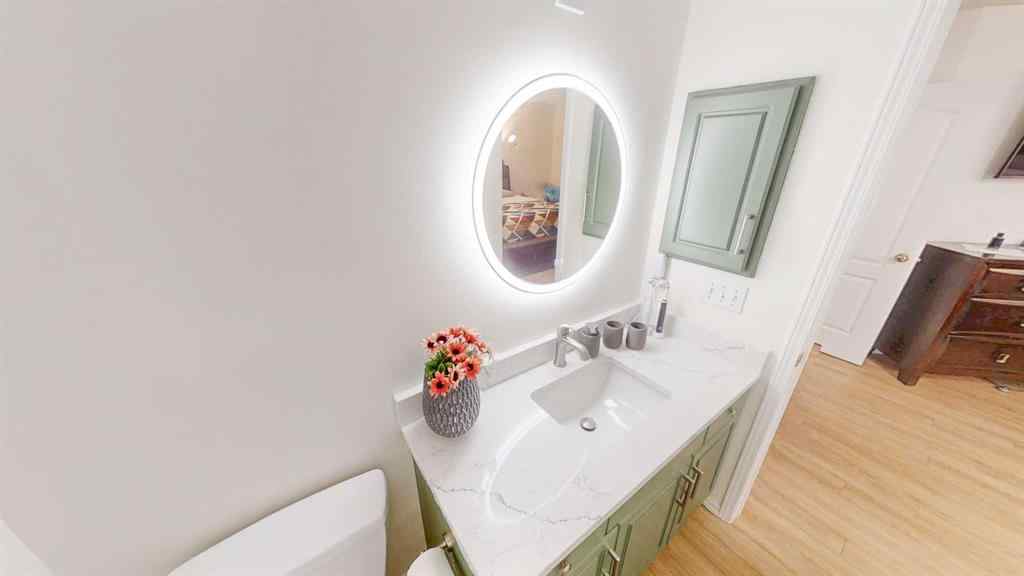 MLS® A2245992 - 305 Sierra Morena Green SW in Signal Hill Calgary, Residential