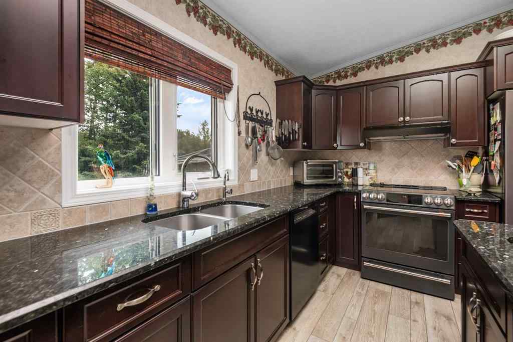 MLS® A2245995 - 33194 Twp Rd 284   in NONE Rural Rocky View County, Residential