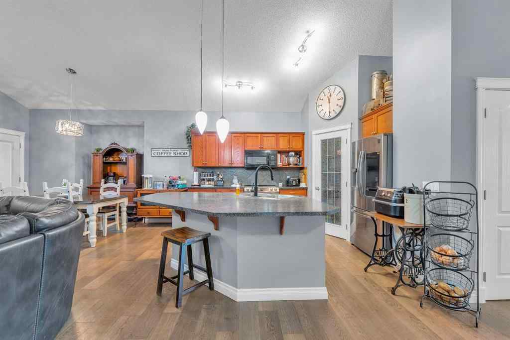 MLS® A2246017 - 101 Westmount Road  in Westmount_OK Okotoks, Residential