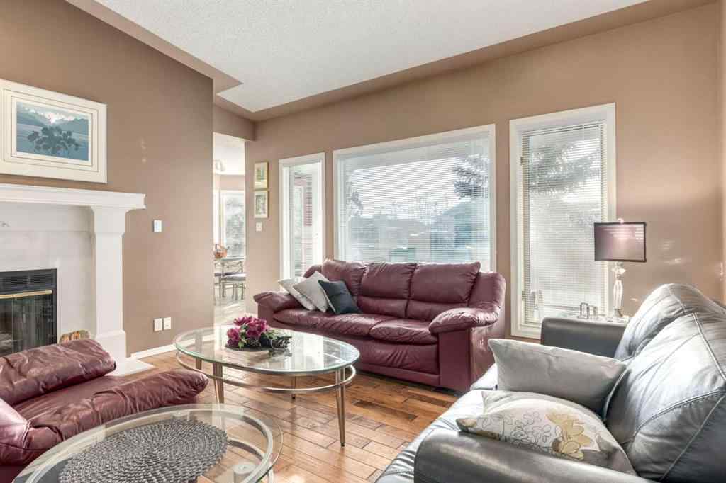 MLS® A2246020 - 82 Hawkdale Circle NW in Hawkwood Calgary, Residential