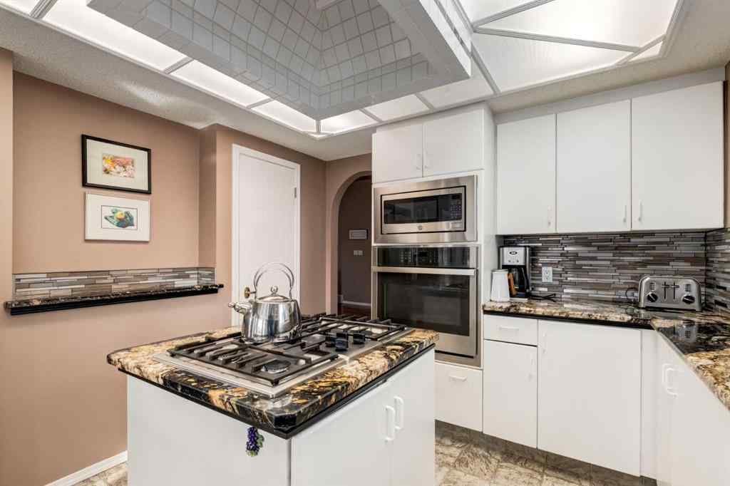 MLS® A2246020 - 82 Hawkdale Circle NW in Hawkwood Calgary, Residential