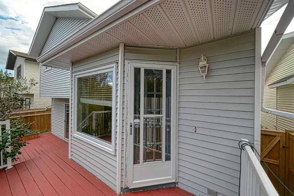 MLS® A2246023 - 456 Hawkhill Place NW in Hawkwood Calgary, Residential
