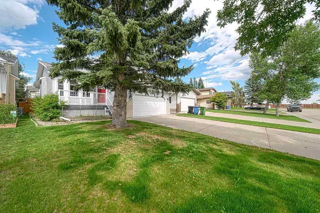 MLS® A2246023 - 456 Hawkhill Place NW in Hawkwood Calgary, Residential