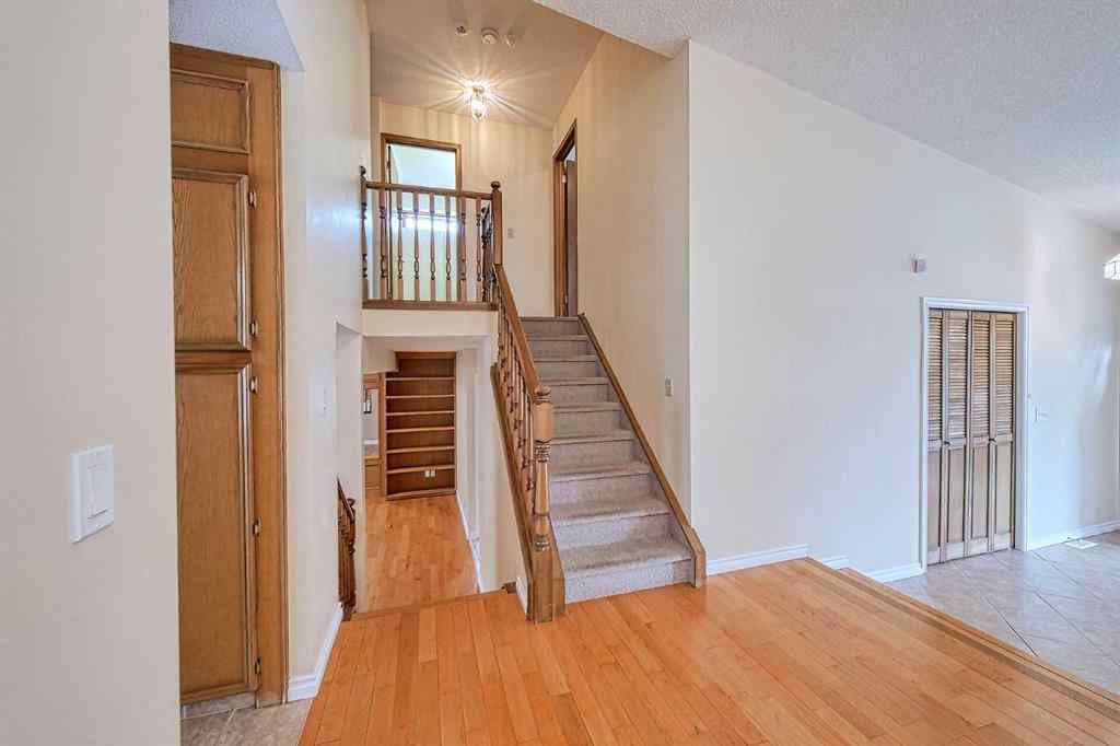 MLS® A2246023 - 456 Hawkhill Place NW in Hawkwood Calgary, Residential