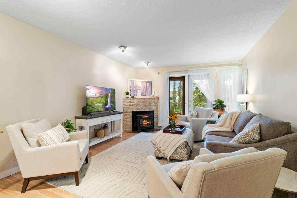 MLS® A2246027 - Unit #606 5220 50A Avenue  in Downtown Sylvan Lake, Residential