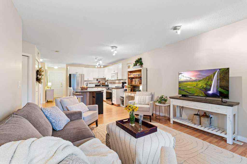 MLS® A2246027 - Unit #606 5220 50A Avenue  in Downtown Sylvan Lake, Residential