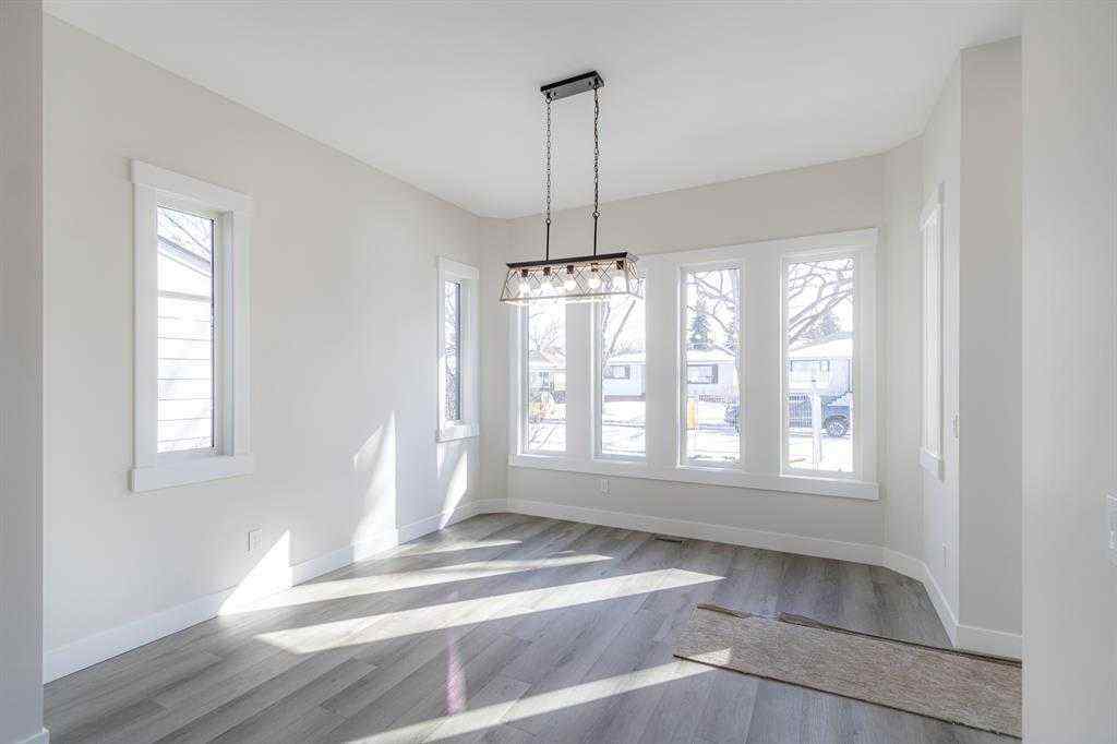 MLS® A2246028 - 2526 4 Avenue NW in West Hillhurst Calgary, Residential