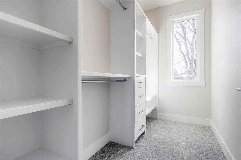 MLS® A2246028 - 2526 4 Avenue NW in West Hillhurst Calgary, Residential