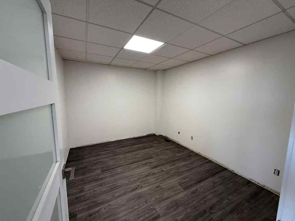 MLS® A2246029 - 9036 108 Street  in Richmond Industrial Park Grande Prairie, Commercial