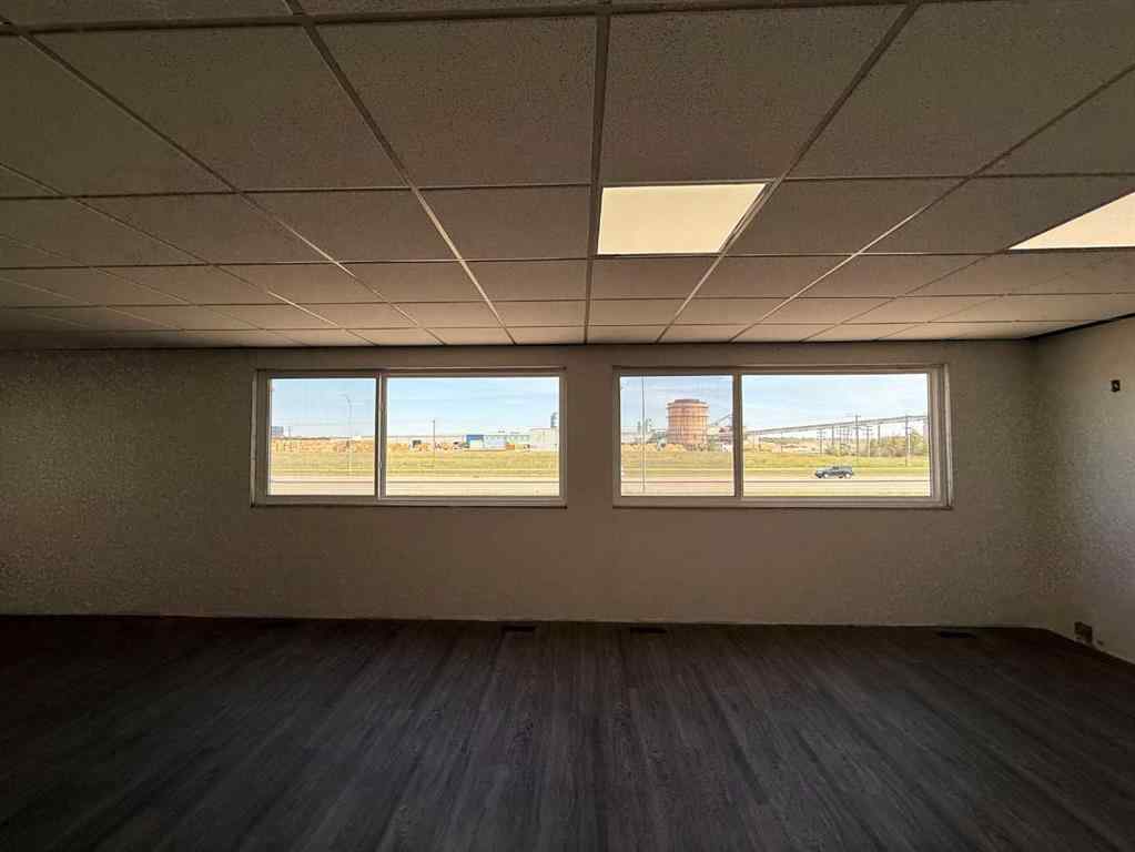 MLS® A2246029 - 9036 108 Street  in Richmond Industrial Park Grande Prairie, Commercial