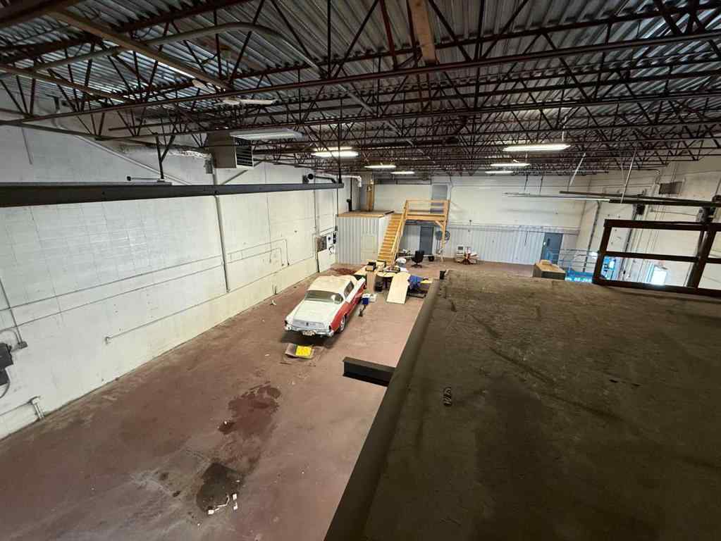 MLS® A2246029 - 9036 108 Street  in Richmond Industrial Park Grande Prairie, Commercial