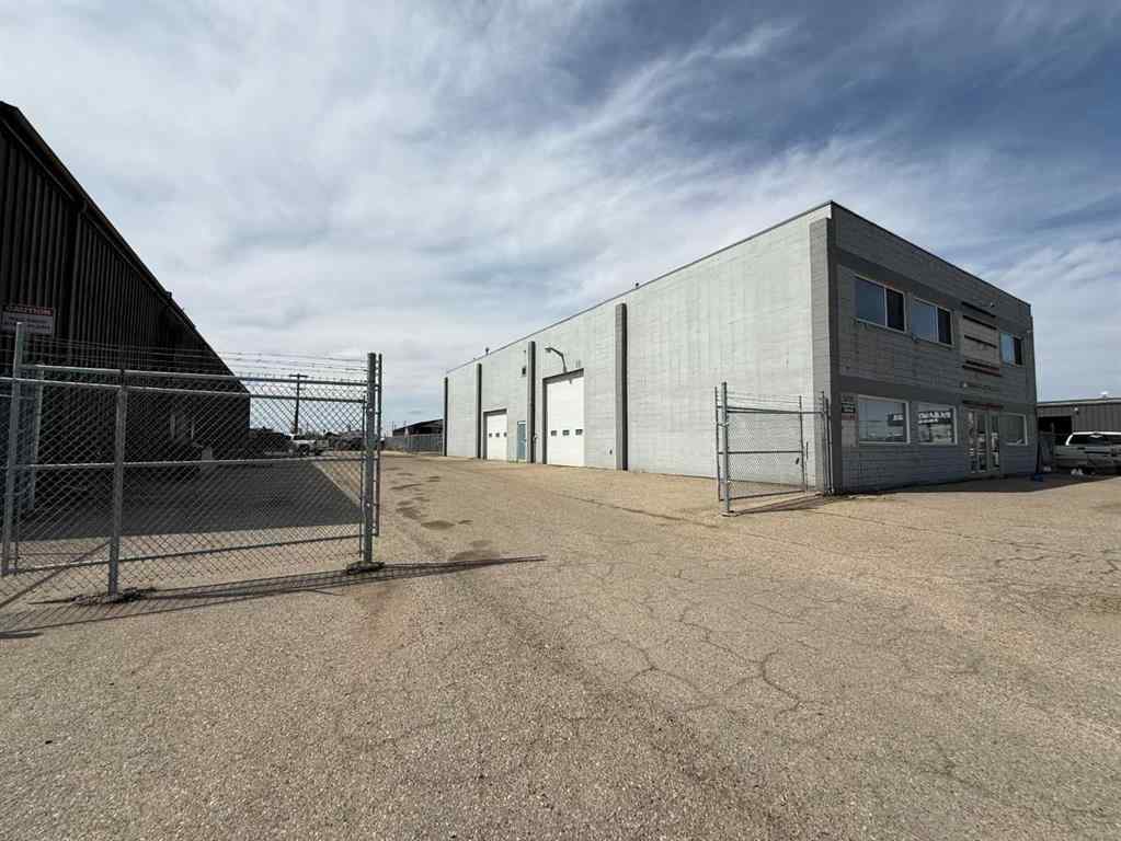 MLS® A2246029 - 9036 108 Street  in Richmond Industrial Park Grande Prairie, Commercial