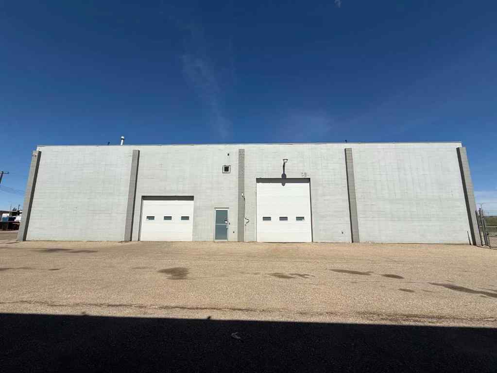 MLS® A2246029 - 9036 108 Street  in Richmond Industrial Park Grande Prairie, Commercial
