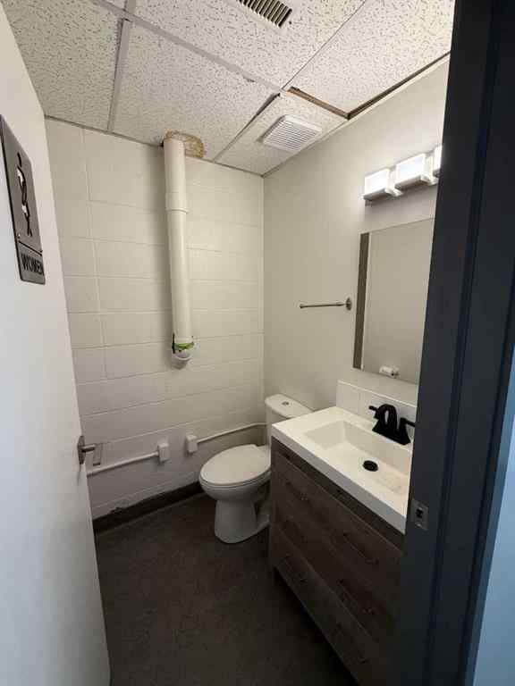 MLS® A2246029 - 9036 108 Street  in Richmond Industrial Park Grande Prairie, Commercial