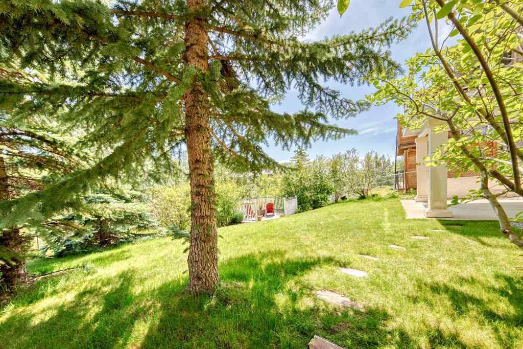 MLS® A2246031 - 40 Royal Highland Court NW in Royal Oak Calgary, Residential
