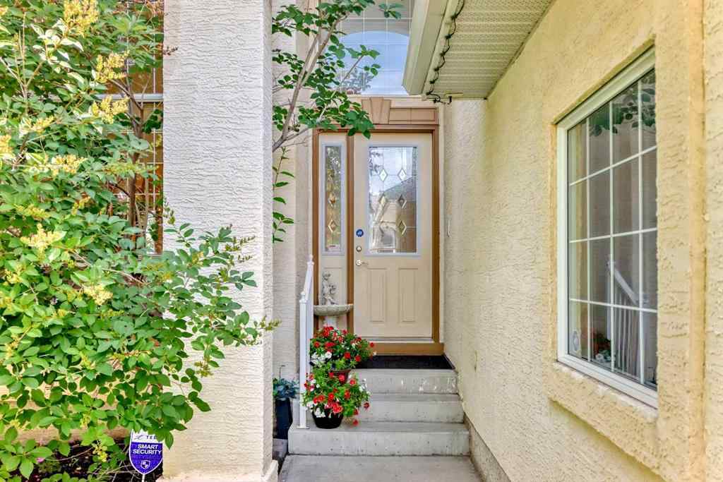 MLS® A2246031 - 40 Royal Highland Court NW in Royal Oak Calgary, Residential