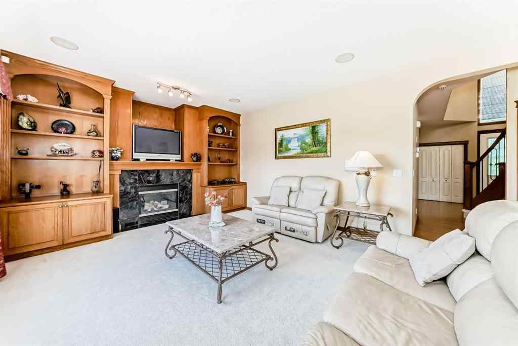 MLS® A2246031 - 40 Royal Highland Court NW in Royal Oak Calgary, Residential