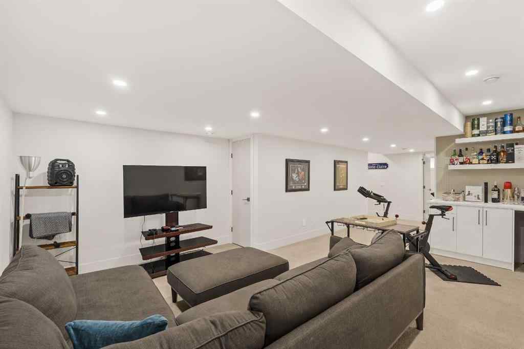 MLS® A2246034 - 3609 3 Street SW in Parkhill Calgary, Residential