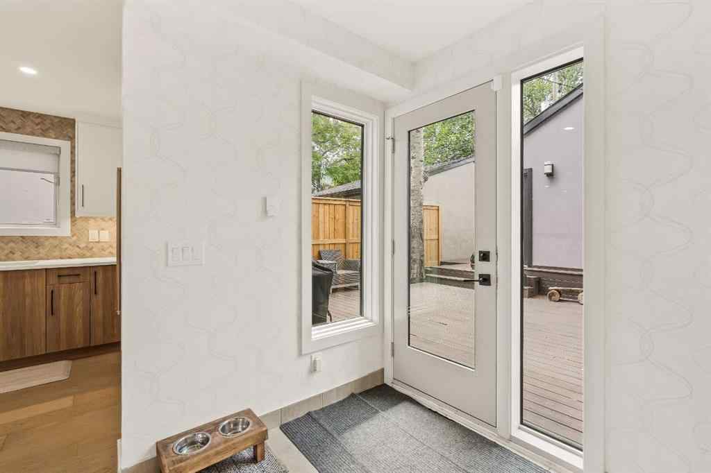 MLS® A2246034 - 3609 3 Street SW in Parkhill Calgary, Residential