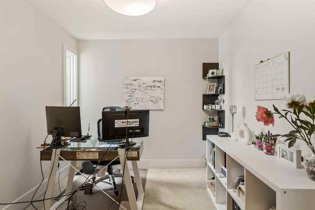 MLS® A2246034 - 3609 3 Street SW in Parkhill Calgary, Residential