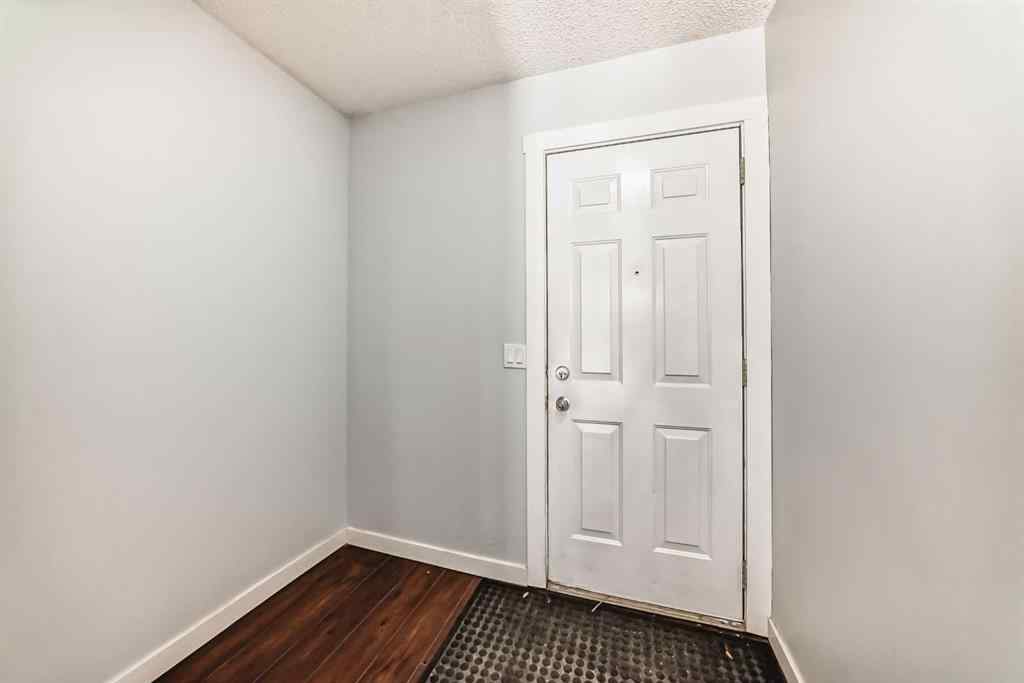 MLS® A2246037 - 69 Castleglen Road NE in Castleridge Calgary, Residential