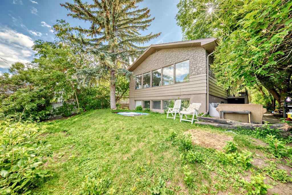 MLS® A2246038 - 2303 16A Street SW in Bankview Calgary, Residential