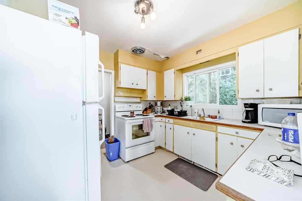 MLS® A2246038 - 2303 16A Street SW in Bankview Calgary, Residential