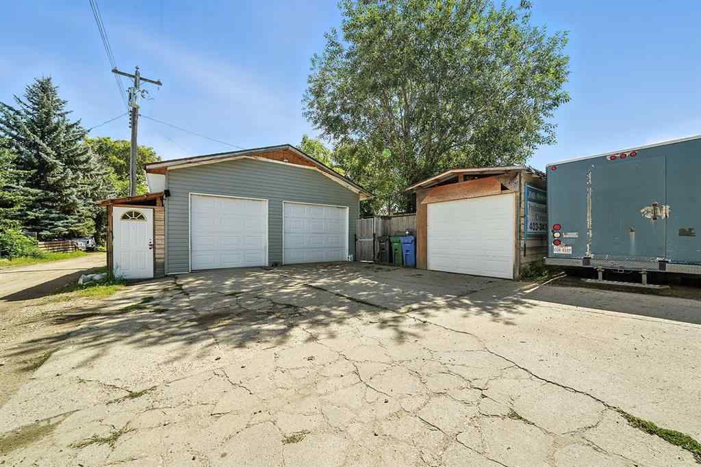 MLS® A2246039 - 5822 59A Street  in Riverside Meadows Red Deer, Residential