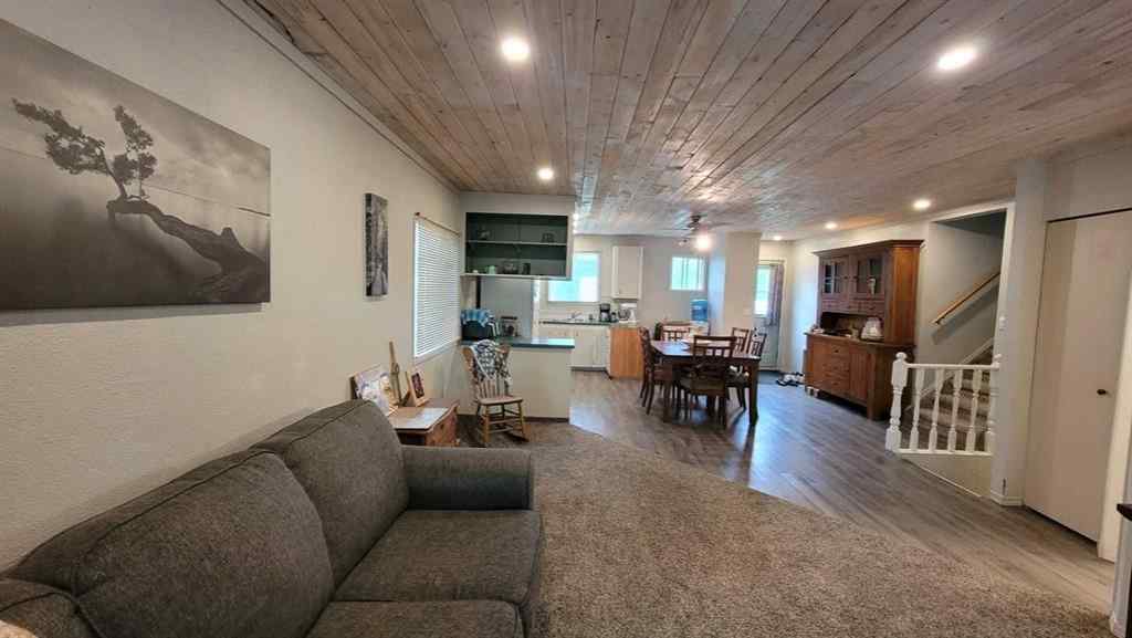 MLS® A2246043 - 5489 51 Avenue  in Downtown Lacombe Lacombe, Residential