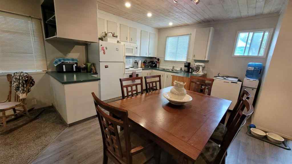 MLS® A2246043 - 5489 51 Avenue  in Downtown Lacombe Lacombe, Residential