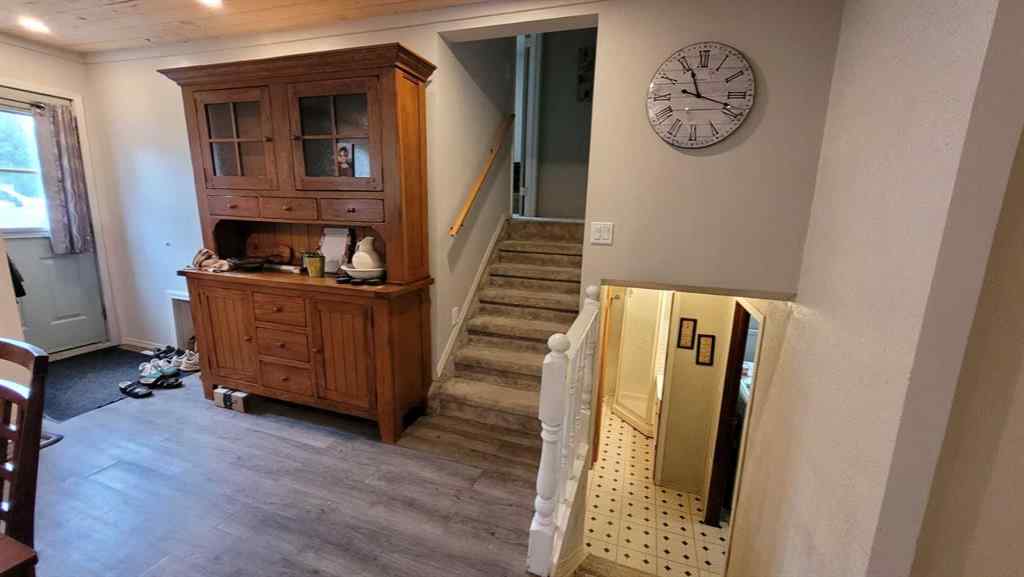 MLS® A2246043 - 5489 51 Avenue  in Downtown Lacombe Lacombe, Residential